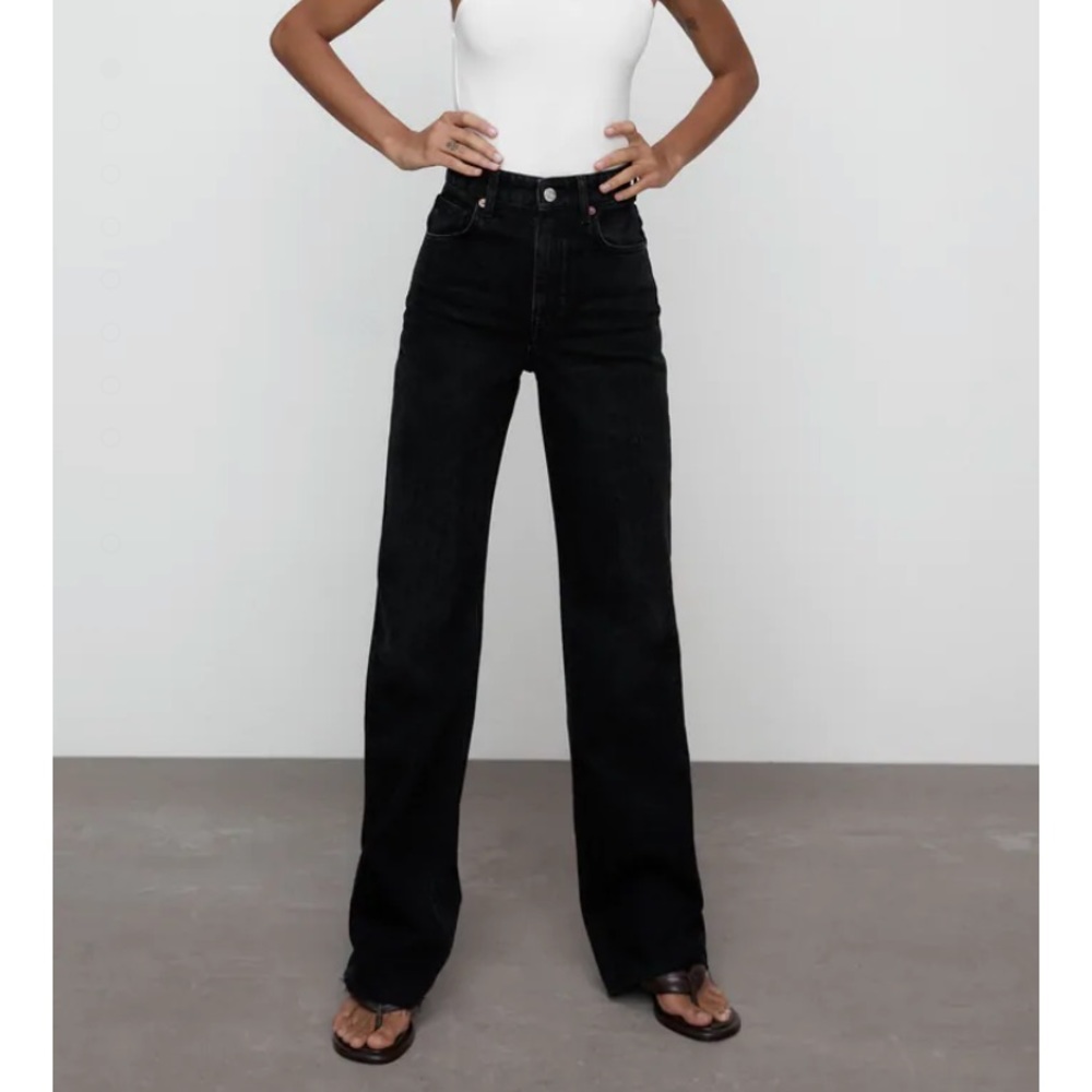 Zara Wide Leg High Rise Flare Black Jean